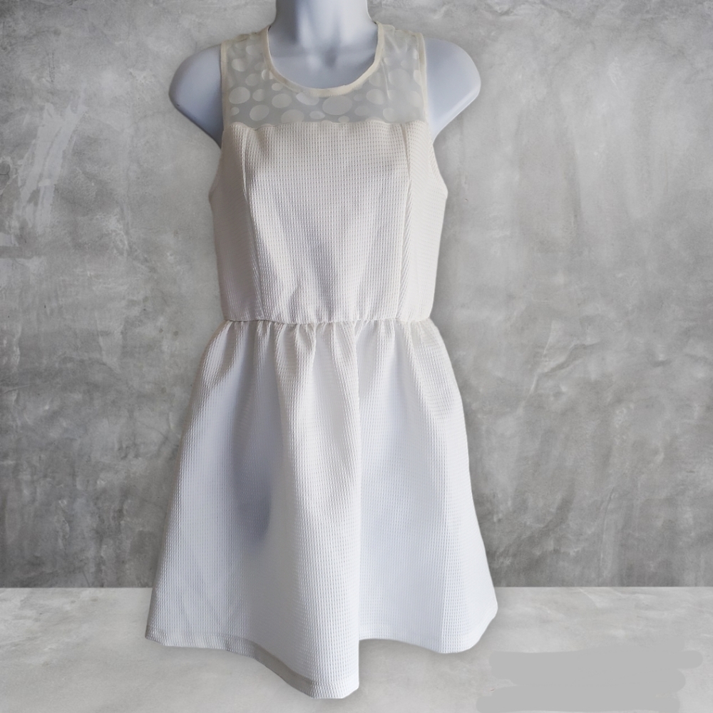 Love Culture Ivory White Sleeveless A-Line Dress Size Large